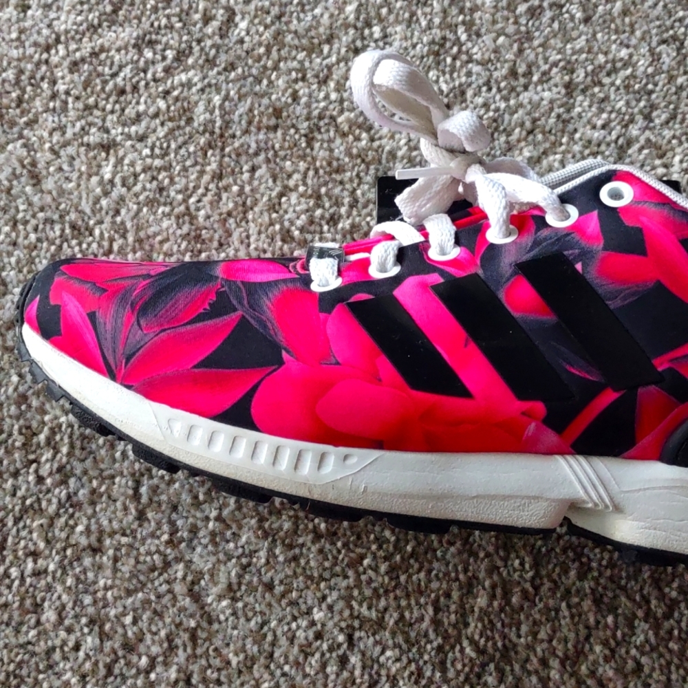 Woman's Adidas Torsion ZX flux  Size 10